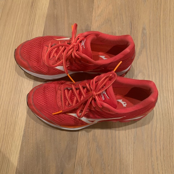 Mizuno Wave Rider 20 Running Shoe Red 9.5 - Picture 3 of 6